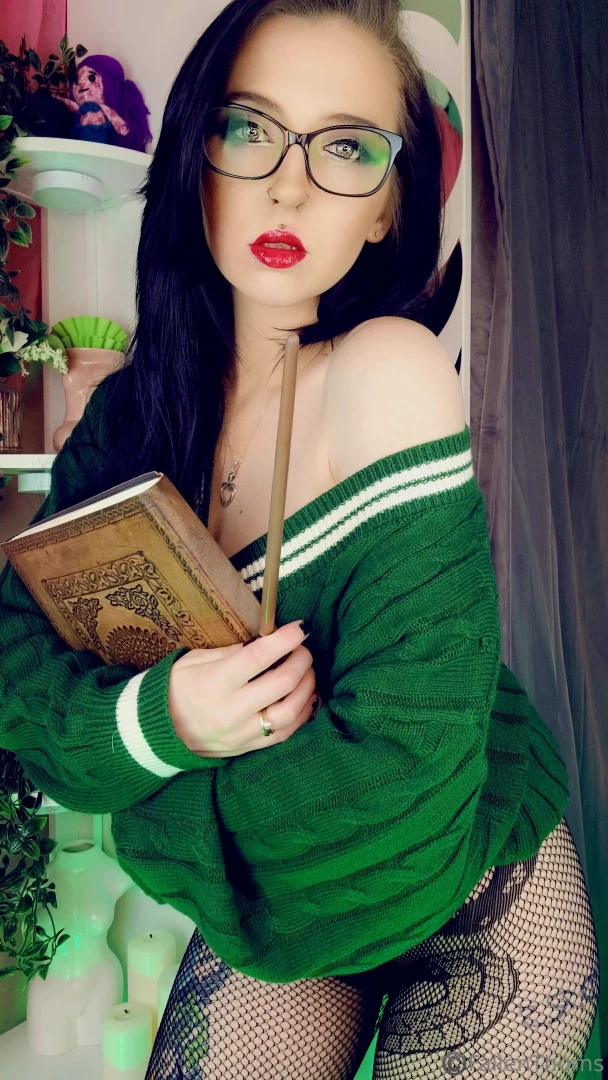 fallenthorns Onlyfans leaked photo 18620655 on Hotleaks.tv