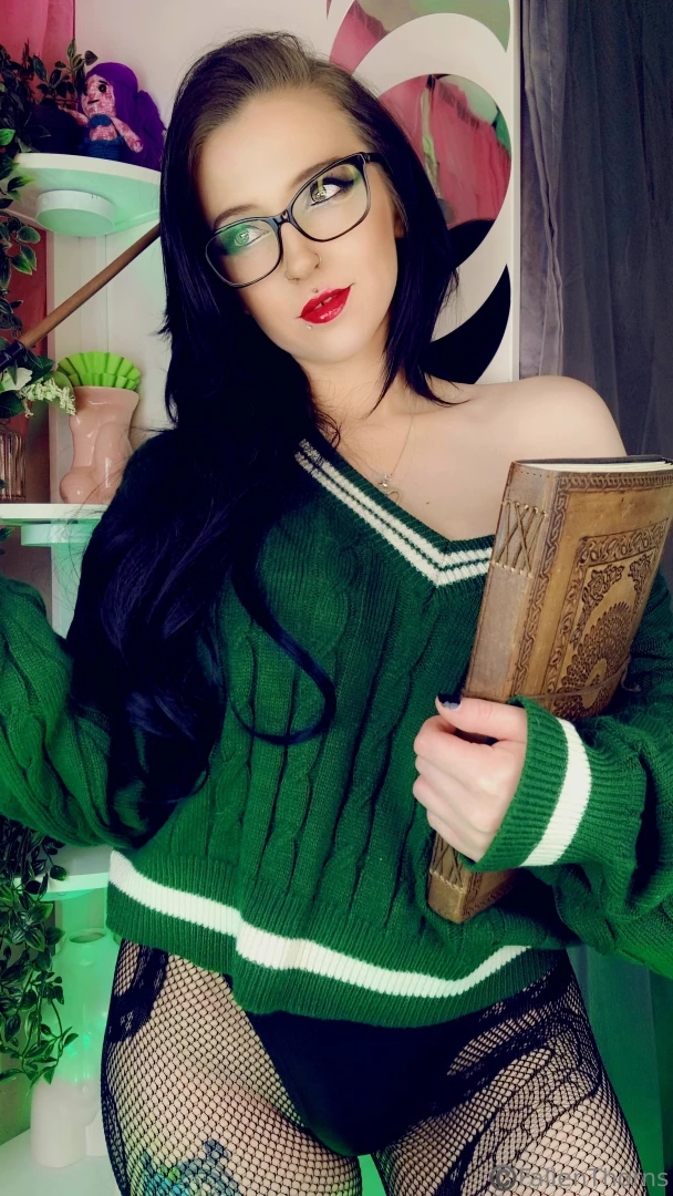 fallenthorns Onlyfans leaked photo 18620716 on Hotleaks.tv