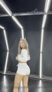 Nicole Aniston [ xnicoleanistonx ] Onlyfans leaked video 18354246 on Hotleaks.tv