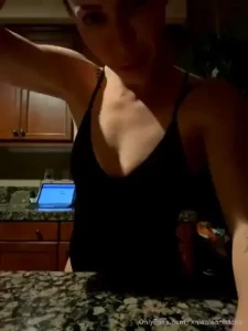 Nicole Aniston [ xnicoleanistonx ] Onlyfans leaked video 18354276 on Hotleaks.tv