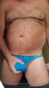 18627563