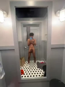 18622559