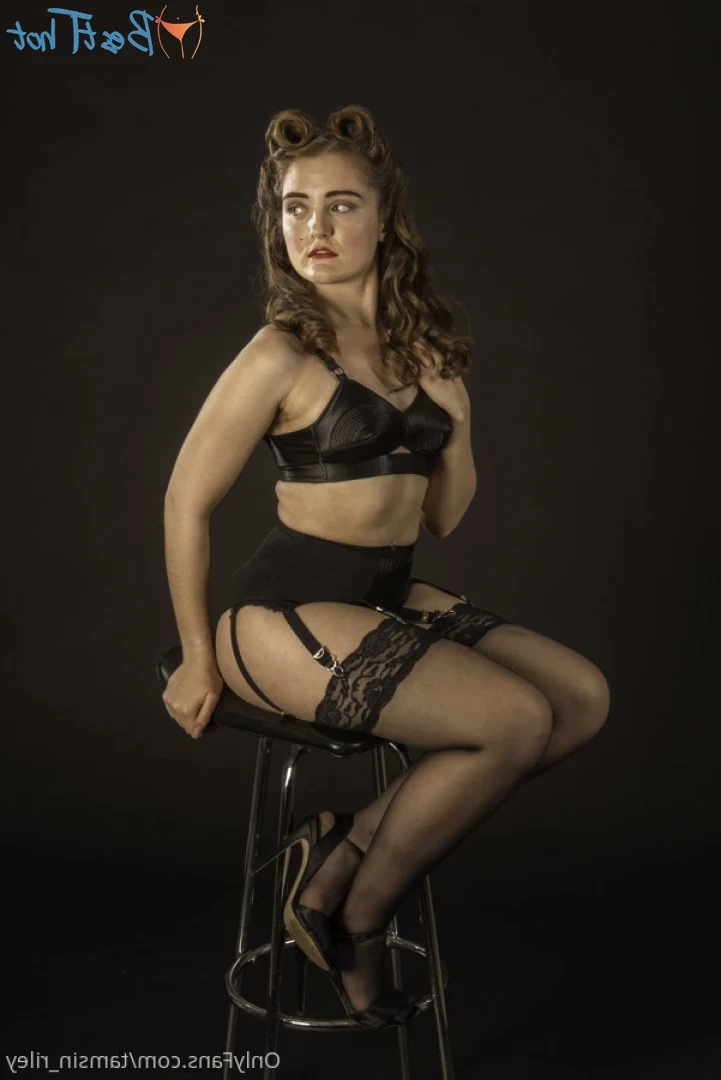 tamsin_riley [ tamsin-riley ] Onlyfans leaked photo 18623969 on Hotleaks.tv