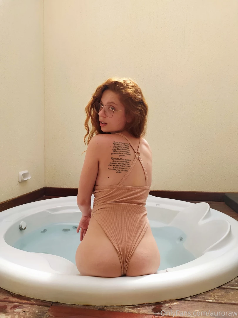 auroraw Onlyfans leaked photo 18626306 on Hotleaks.tv