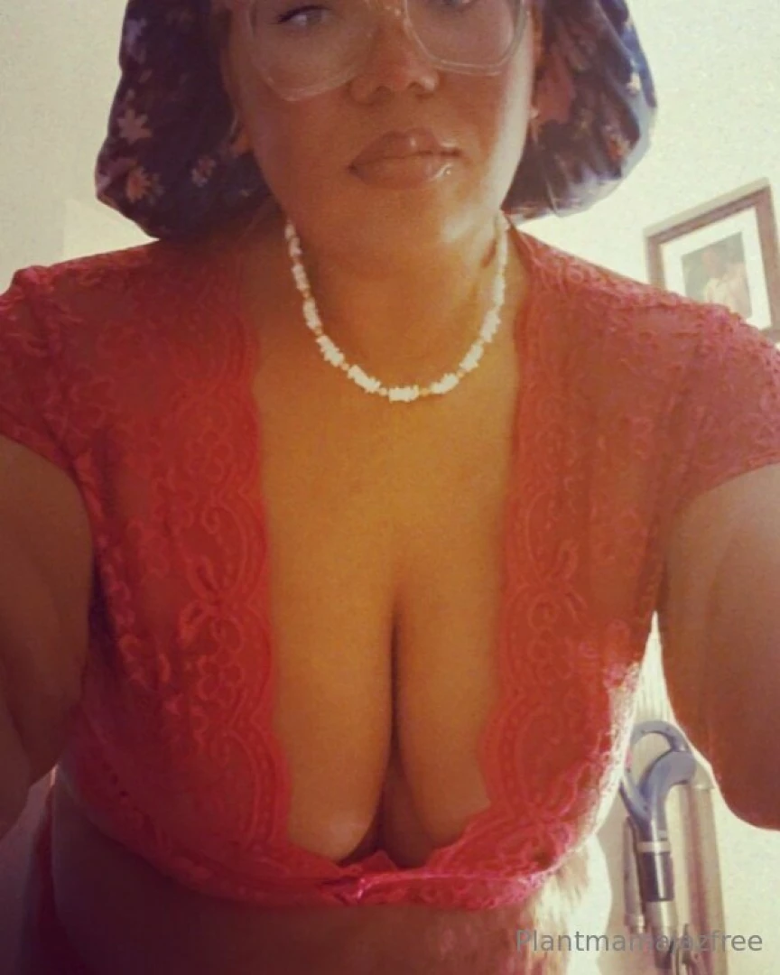 plantmamajazxo Onlyfans leaked photo 18624625 on Hotleaks.tv
