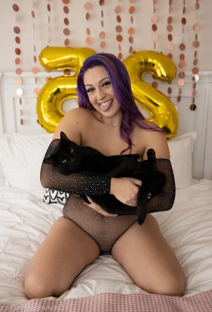 xoxo_t  TOP 0.02% [ xoxo_t ] Onlyfans leaked photo 4112857 on Hotleaks.tv