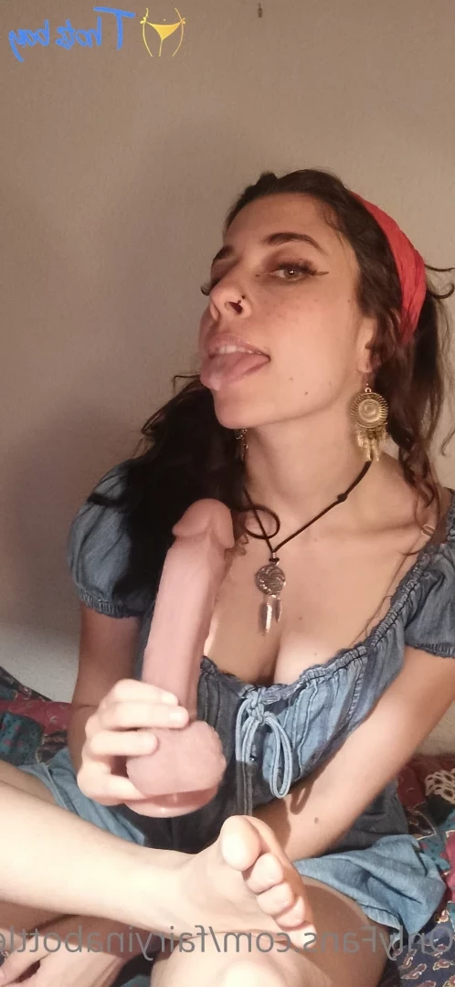 fairyinabottle Onlyfans leaked photo 18626373 on Hotleaks.tv