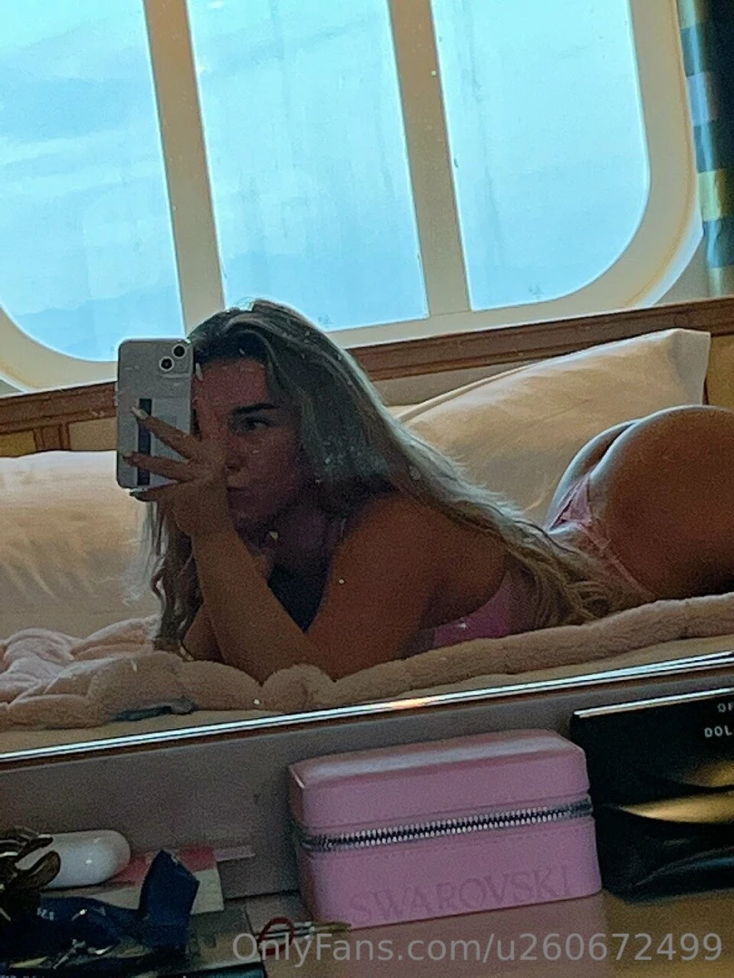 cora2002 Onlyfans leaked photo 18625400 on Hotleaks.tv