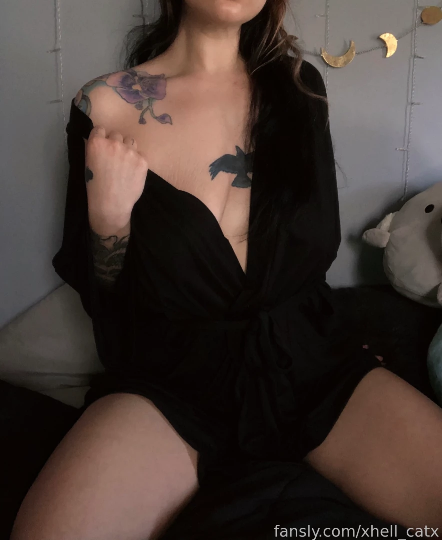 285263796228857856 Onlyfans leaked photo 18625621 on Hotleaks.tv