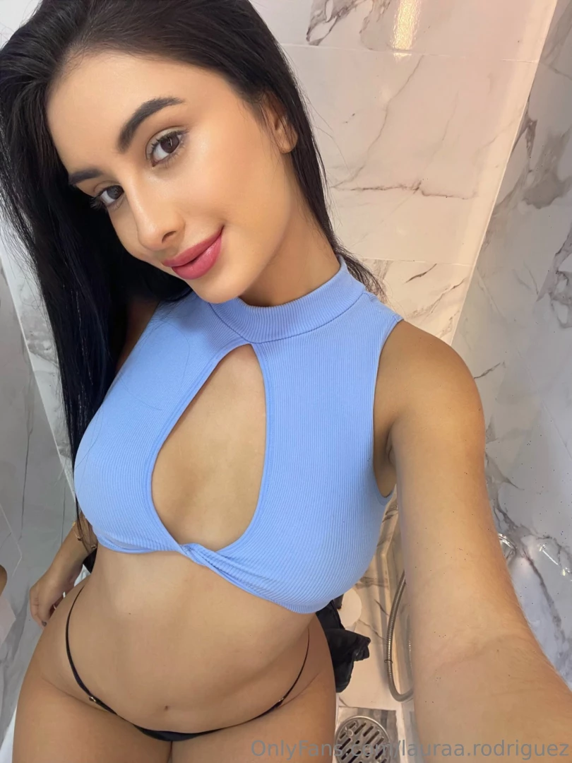 lauraa.rodriguez [ lauraa-rodriguez ] Onlyfans leaked photo 18626170 on Hotleaks.tv