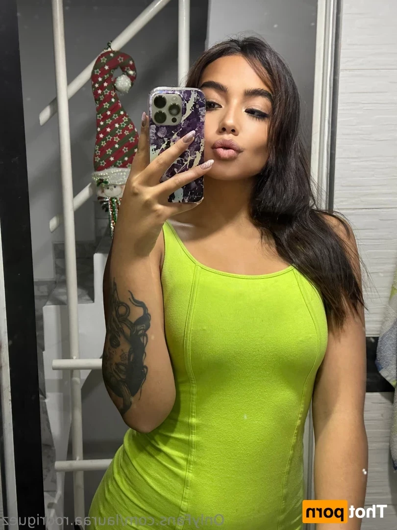 lauraa.rodriguez [ lauraa-rodriguez ] Onlyfans leaked photo 18626377 on Hotleaks.tv