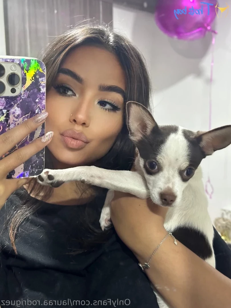 lauraa.rodriguez [ lauraa-rodriguez ] Onlyfans leaked photo 18626858 on Hotleaks.tv