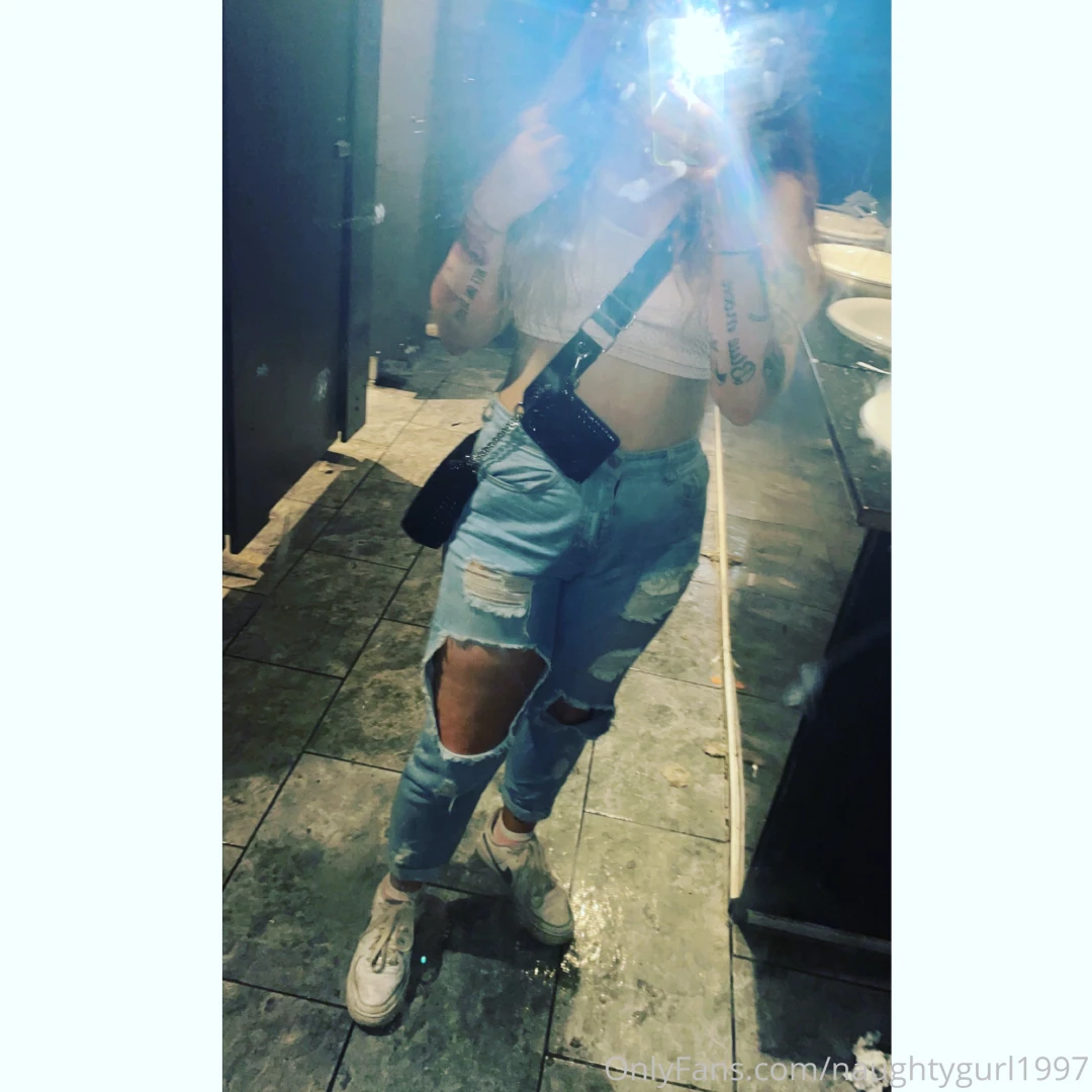 naughtygurl1997 Onlyfans leaked photo 18626736 on Hotleaks.tv