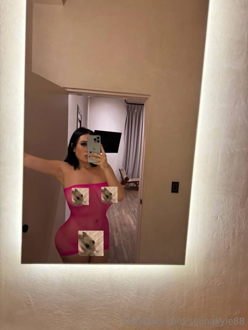 fridaberridioficial Onlyfans leaked photo 18628160 on Hotleaks.tv