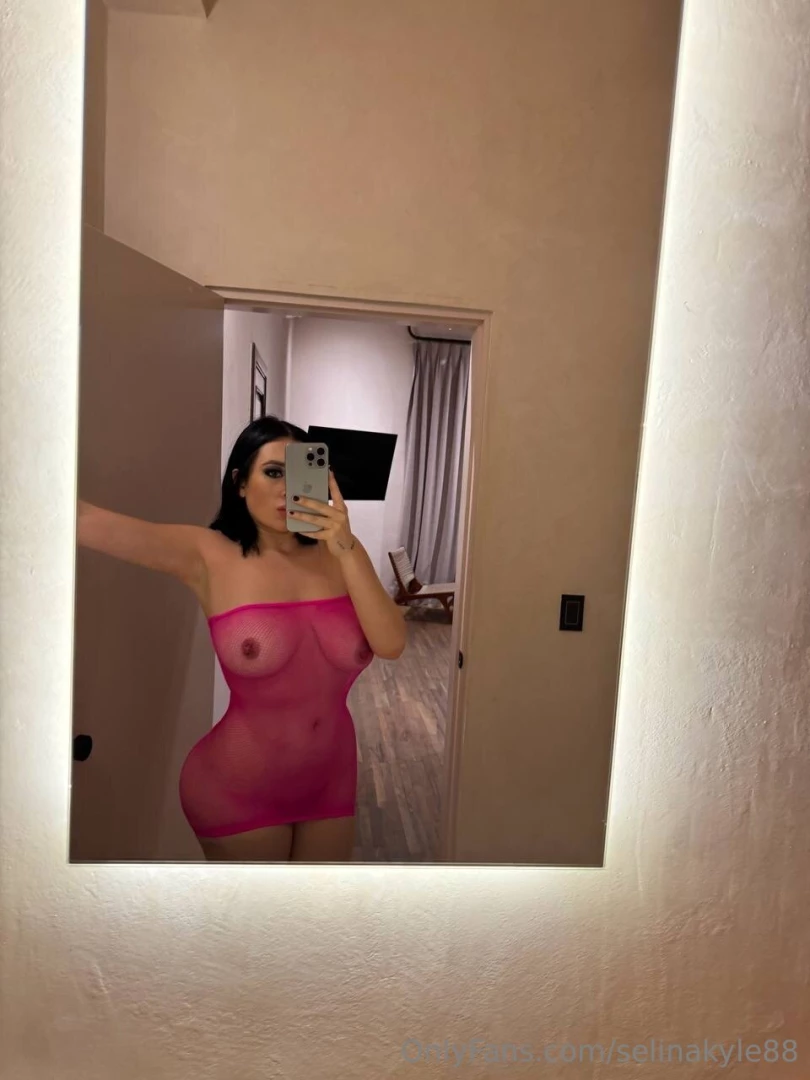 fridaberridioficial Onlyfans leaked photo 18628161 on Hotleaks.tv