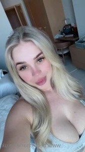 Becca 👸🏼💝 [ xxbeccamarie ] Onlyfans leaked video 2739061 on Hotleaks.tv