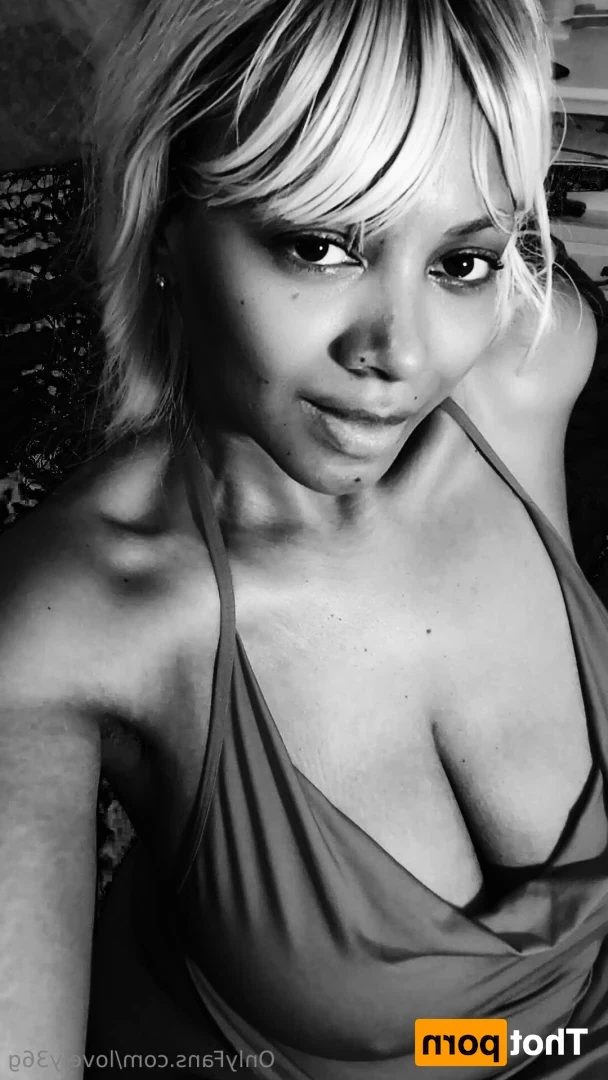 lovely36g Onlyfans leaked photo 18629627 on Hotleaks.tv
