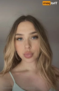 18630352