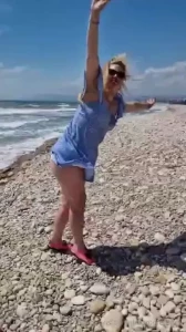 18632838