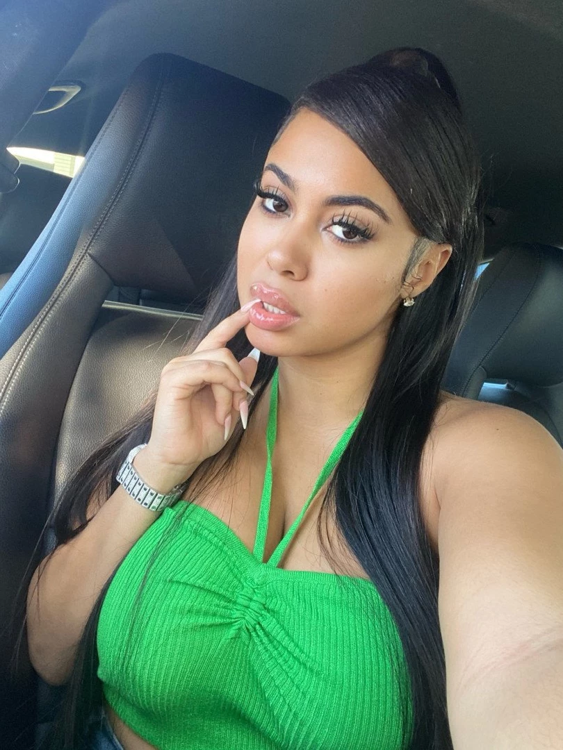 yasminelopez Onlyfans leaked photo 1266645 on Hotleaks.tv