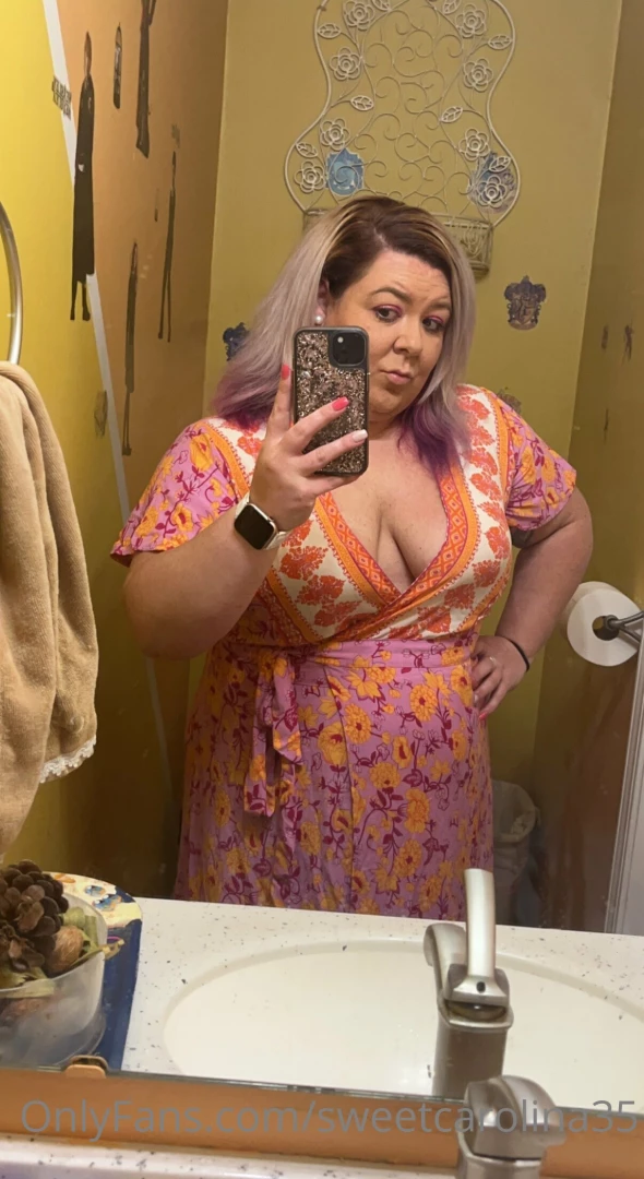 sweetcarolina35 Onlyfans leaked photo 18633061 on Hotleaks.tv