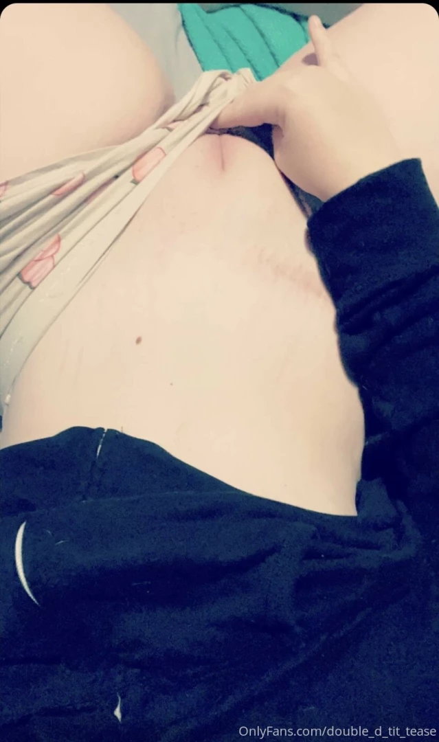 double_d_tit_tease [ double-d-tit-tease ] Onlyfans leaked photo 18634430 on Hotleaks.tv