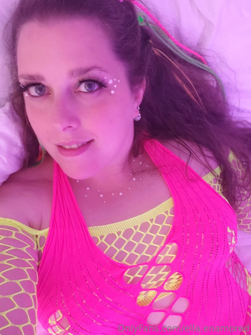 ella.enamored [ ella-enamored ] Onlyfans leaked photo 18634166 on Hotleaks.tv