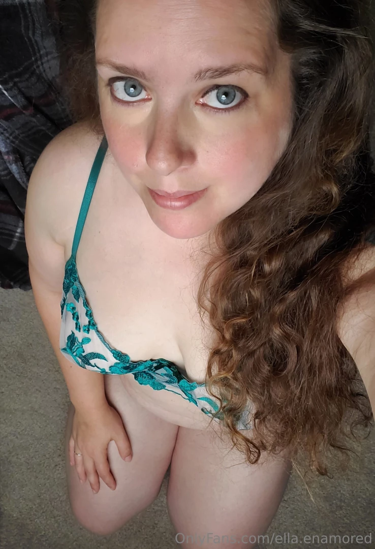 ella.enamored [ ella-enamored ] Onlyfans leaked photo 18634410 on Hotleaks.tv