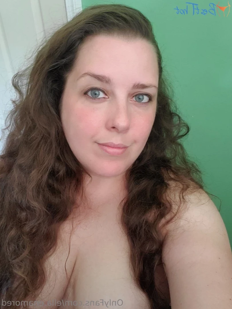 ella.enamored [ ella-enamored ] Onlyfans leaked photo 18634479 on Hotleaks.tv
