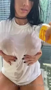 Yesy Naya [ yesynaya ] Onlyfans leaked video 18353821 on Hotleaks.tv