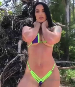 Yesy Naya [ yesynaya ] Onlyfans leaked video 18353841 on Hotleaks.tv