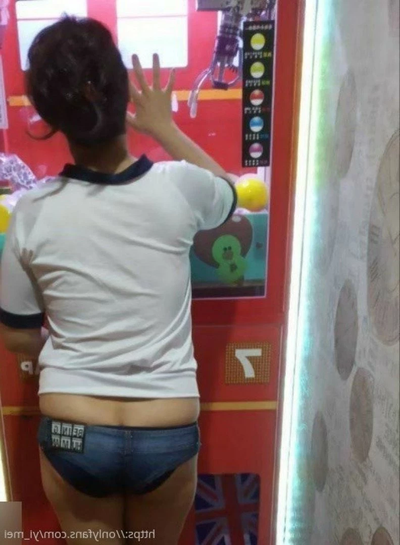秋水伊媚 Yi Mei [ yi_mei ] Onlyfans leaked photo 1268301 on Hotleaks.tv