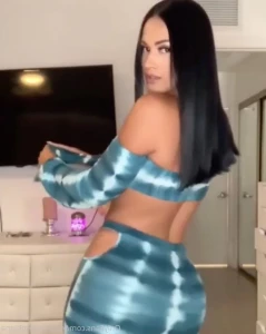 1269723