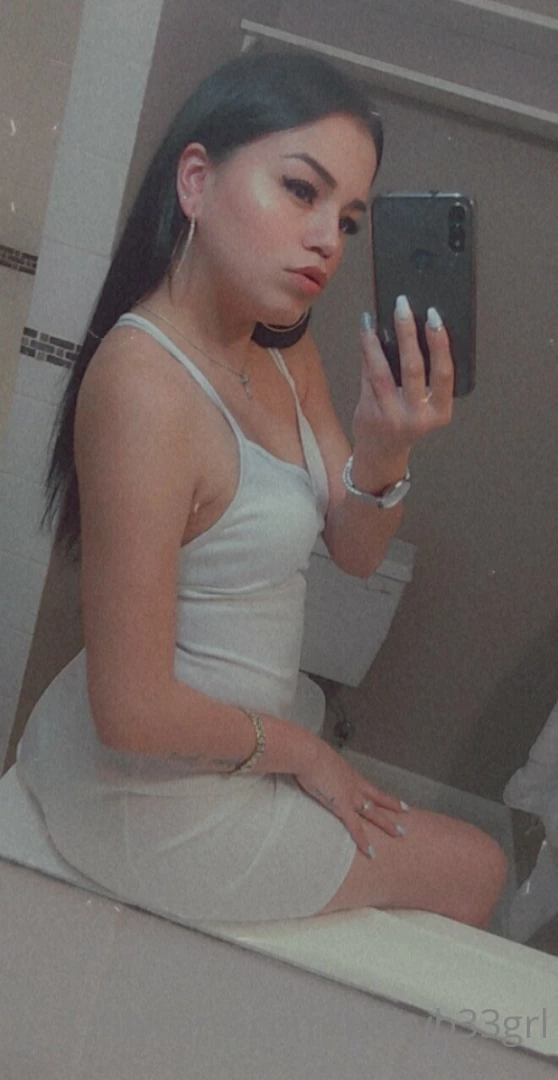 babybeegrl Onlyfans leaked photo 18637331 on Hotleaks.tv