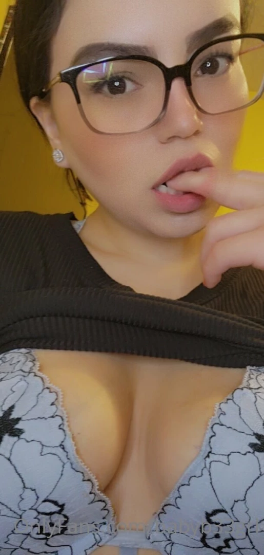 babybeegrl Onlyfans leaked photo 18637370 on Hotleaks.tv