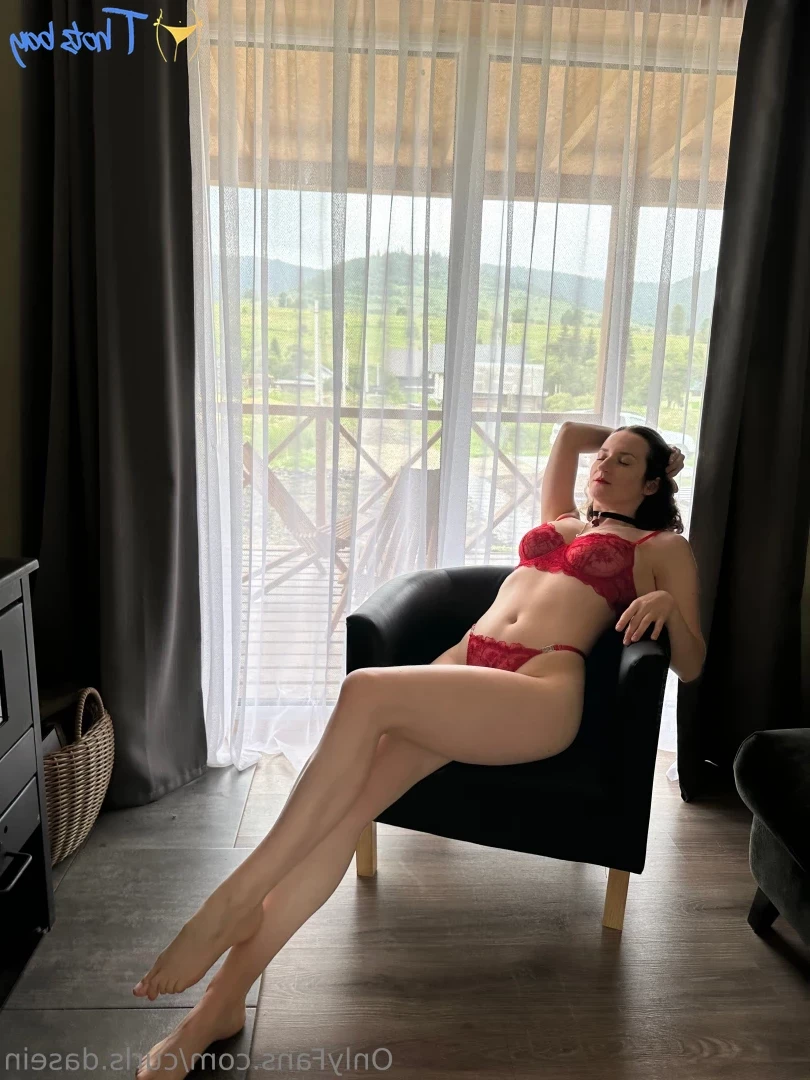 curls.dasein [ curls-dasein ] Onlyfans leaked photo 18638643 on Hotleaks.tv