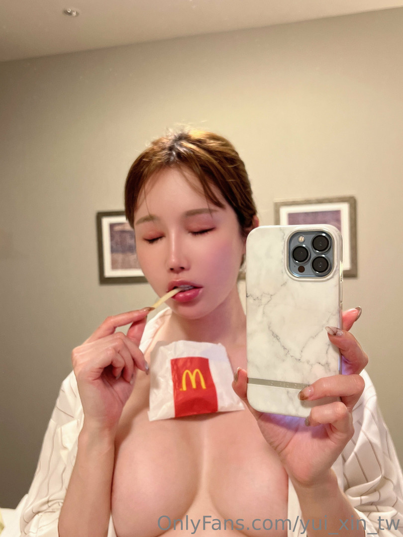 辛尤里 [ yui_xin_tw ] Onlyfans leaked photo 16577221 on Hotleaks.tv