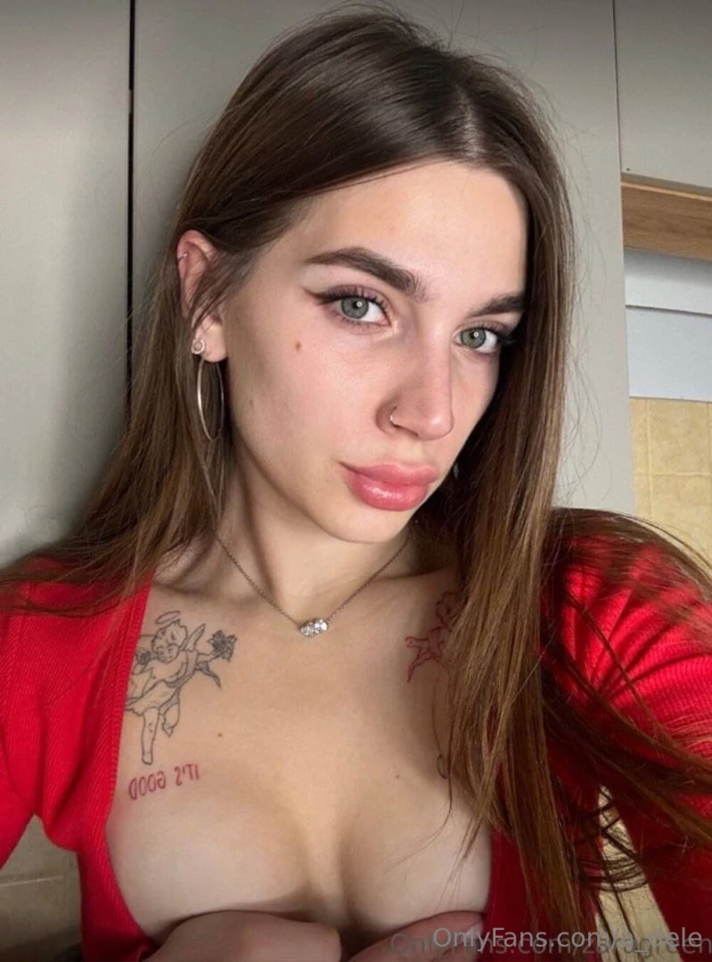 a_dele [ a-dele ] Onlyfans leaked photo 18652575 on Hotleaks.tv