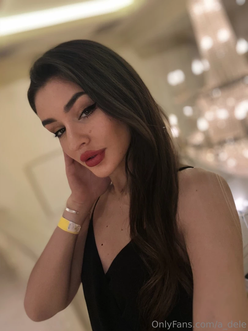 a_dele [ a-dele ] Onlyfans leaked photo 18652805 on Hotleaks.tv