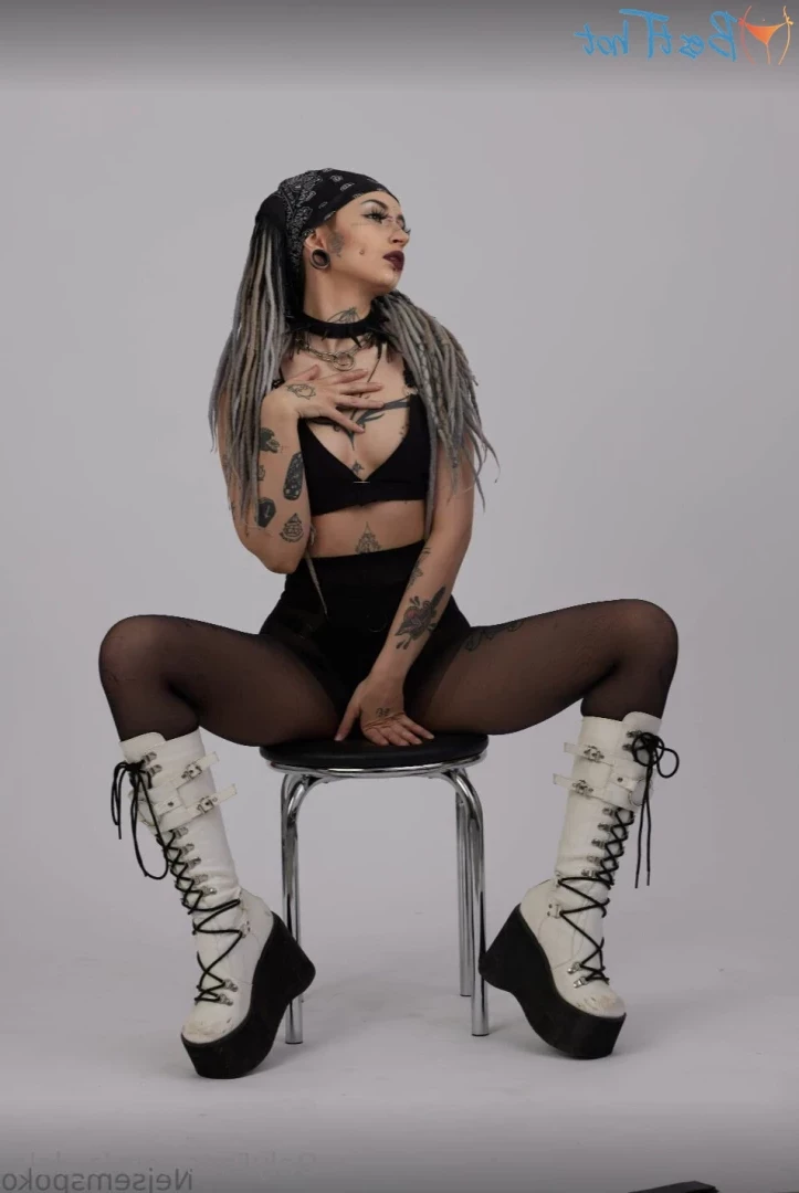a_dele [ a-dele ] Onlyfans leaked photo 18653629 on Hotleaks.tv