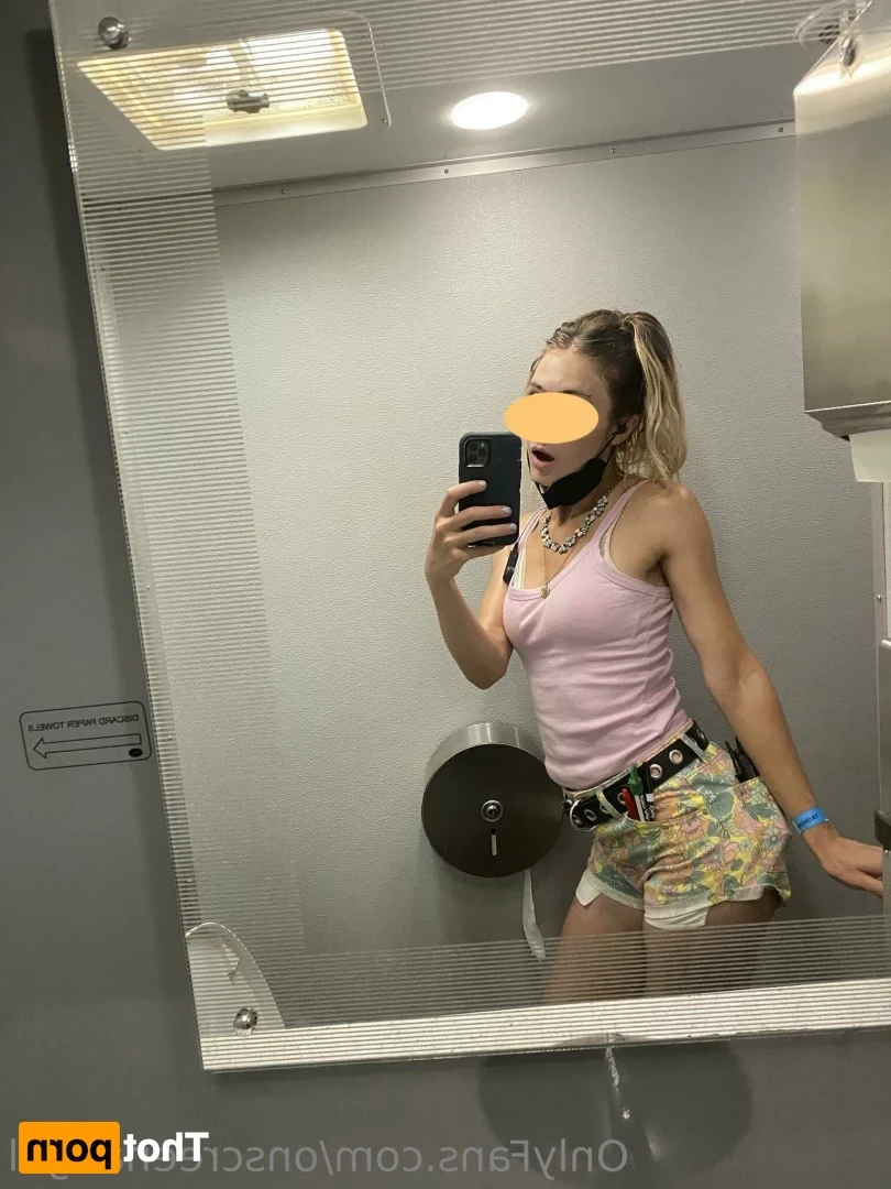 onscreenangel Onlyfans leaked photo 18652602 on Hotleaks.tv