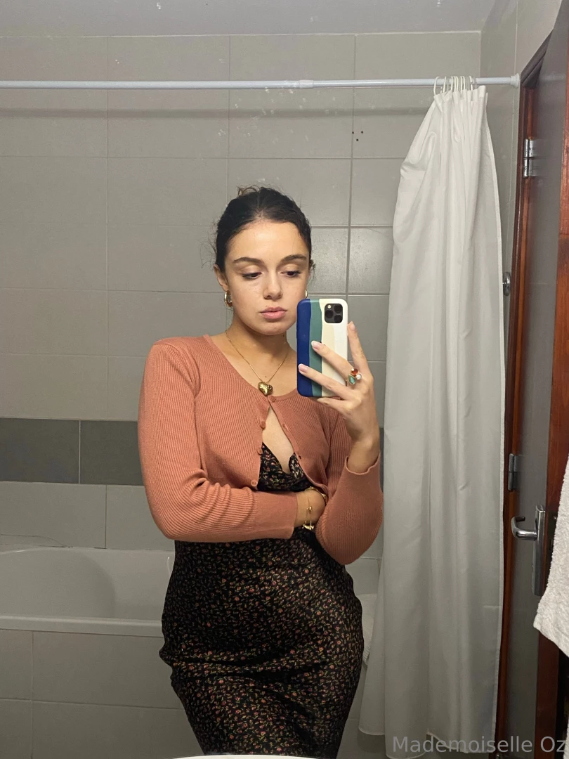 mademoiselleoz Onlyfans leaked photo 18654736 on Hotleaks.tv