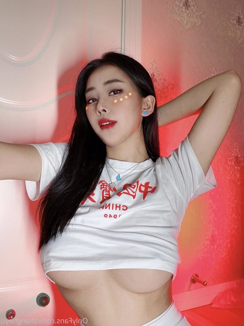 zhangheyu Onlyfans leaked photo 1289171 on Hotleaks.tv