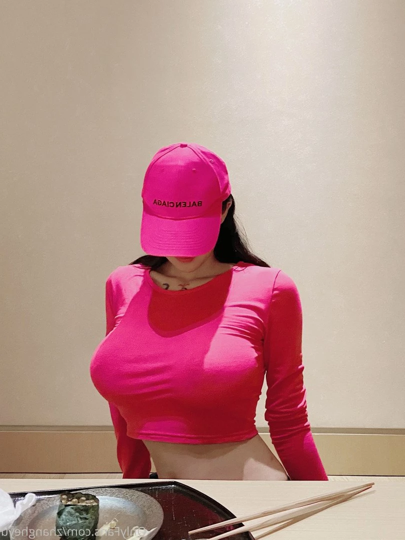 zhangheyu Onlyfans leaked photo 1289500 on Hotleaks.tv