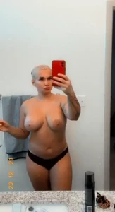Zoie B [ zoieburgher ] Onlyfans leaked video 18352403 on Hotleaks.tv