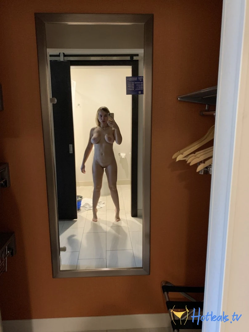 Zoie B [ zoieburgher ] Onlyfans leaked photo 1291032 on Hotleaks.tv