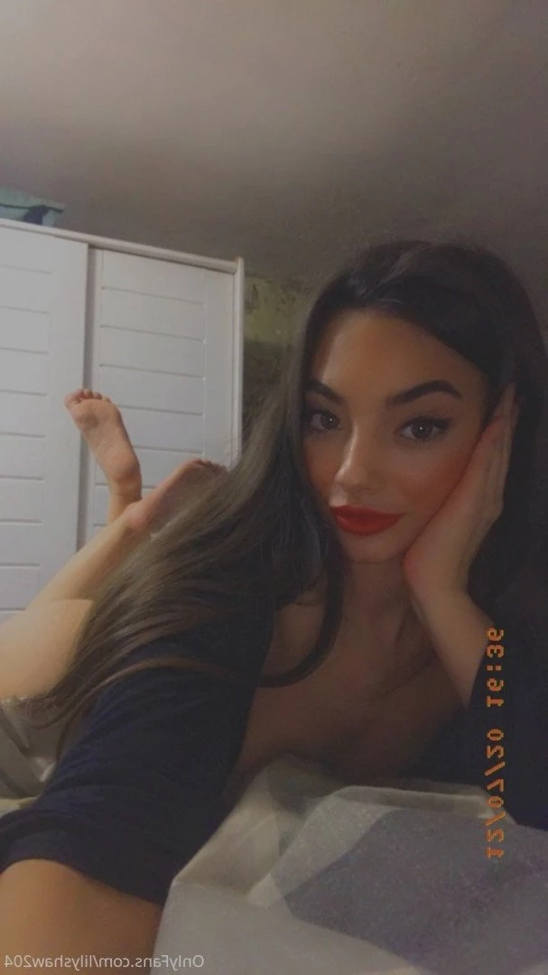 Lily💗18 YEAR OLD STUDENT😉 [ shawlily4 ] Onlyfans leaked photo 1292021 on Hotleaks.tv