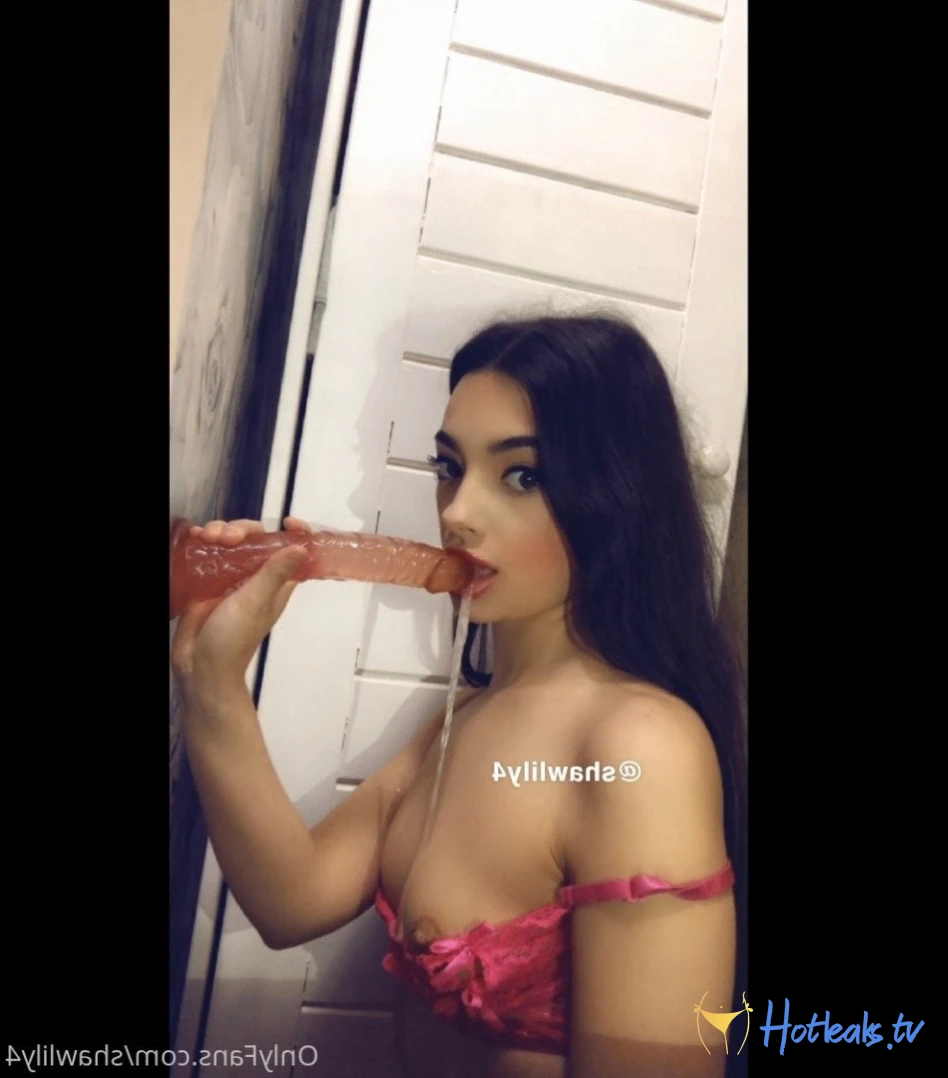 Lily💗18 YEAR OLD STUDENT😉 [ shawlily4 ] Onlyfans leaked photo 1292090 on Hotleaks.tv