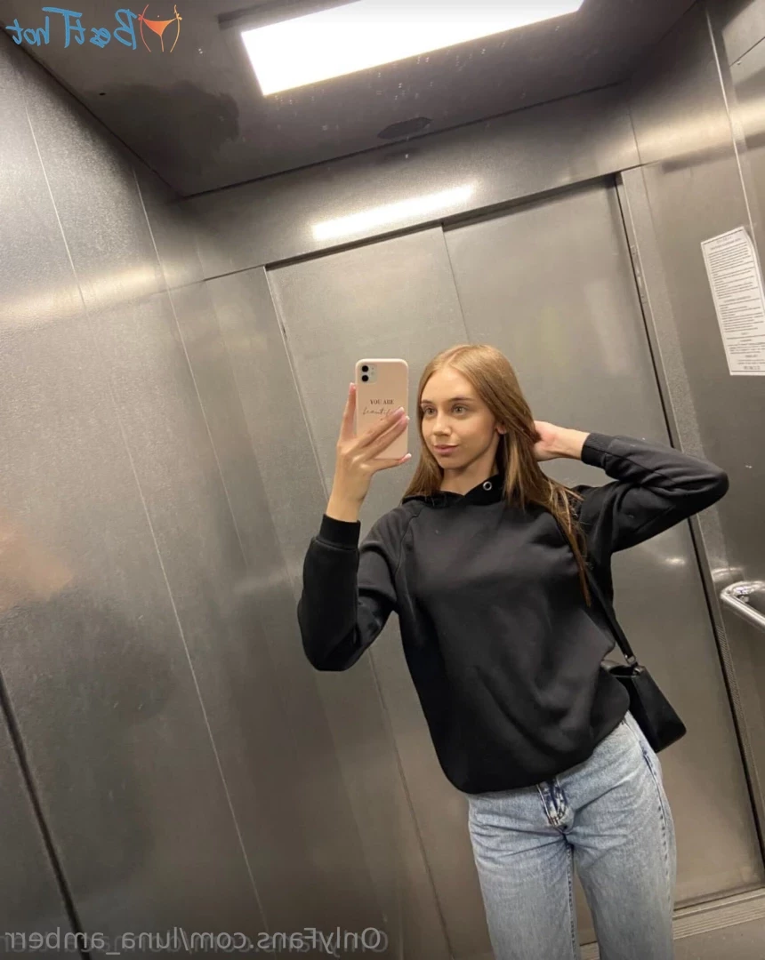 luna_amberr [ luna-amberr ] Onlyfans leaked photo 18674469 on Hotleaks.tv