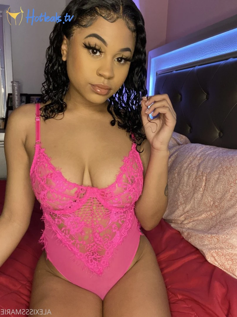 Aria Love [ officiallyariaa ] Onlyfans leaked photo 1517596 on Hotleaks.tv